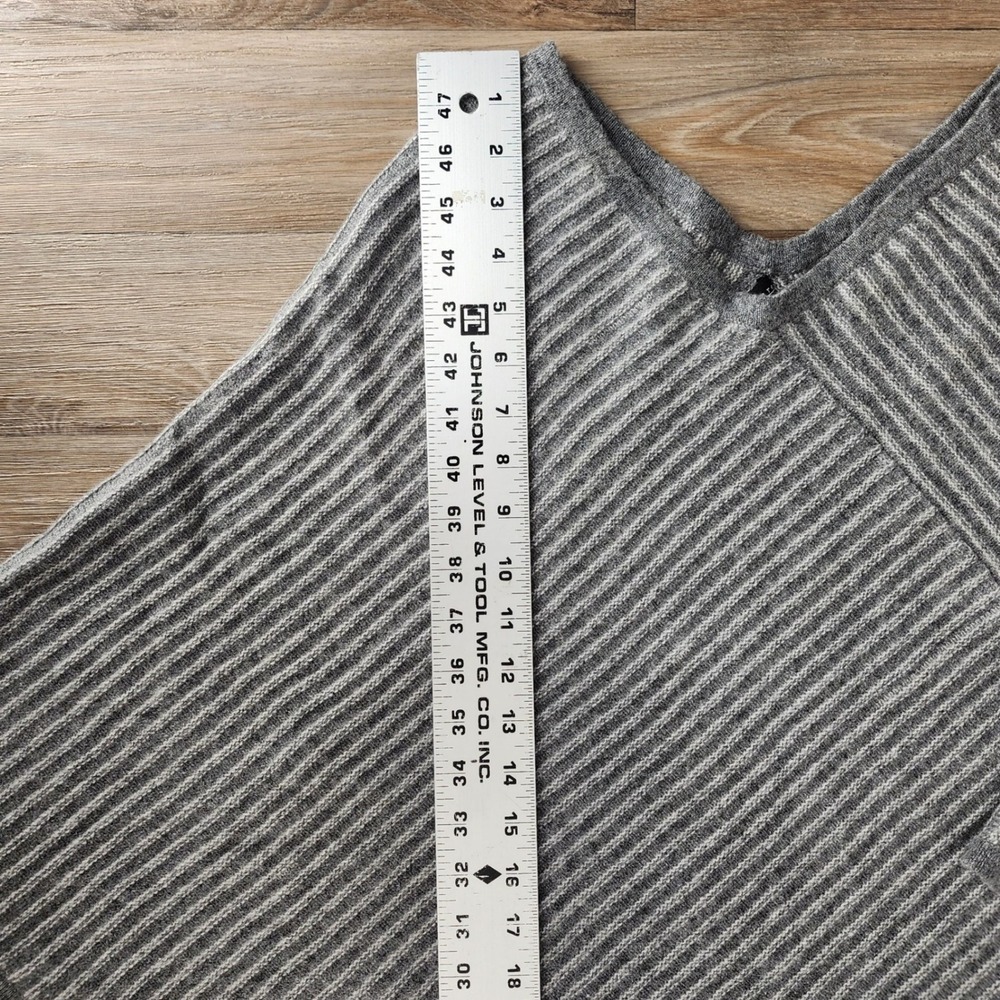 Sofia Cashmere Striped V Neck Poncho One Size 100% Cashmere‎ Grey - Picture 7 of 13